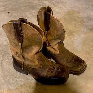 Boys Ariat Boots